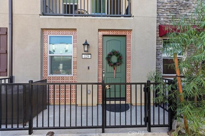 Property Photo:  129 Dove Lndg  CA 91722 