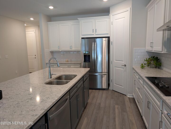 Property Photo:  16640 Cody Creek Court  FL 32226 