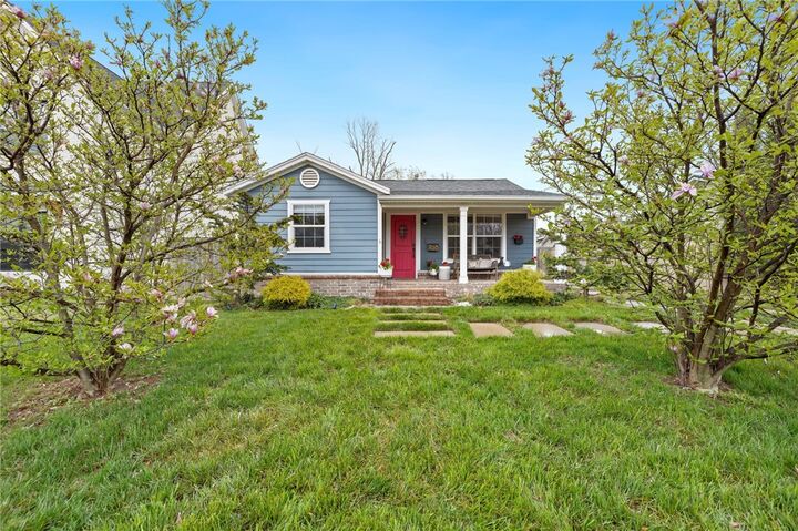 Property Photo: 708 NW B Street AR 72712