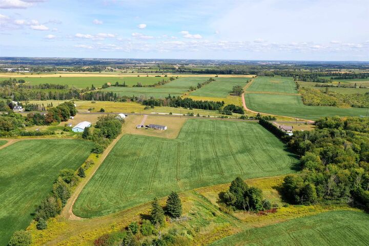 Property Photo: Acreage Bannockburn Road PE C0A 1Y0