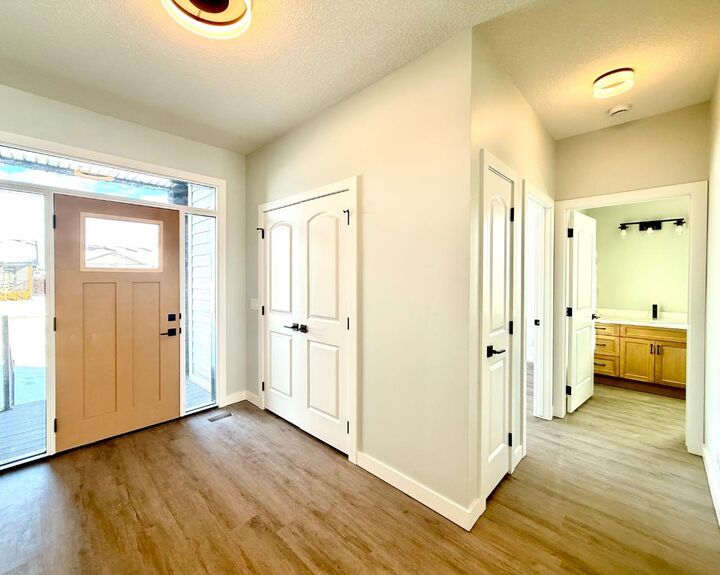 Property Photo:  131 Westview Drive  AB T0L 1R0 