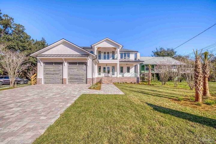 Property Photo:  3202 Bay St  FL 32563 