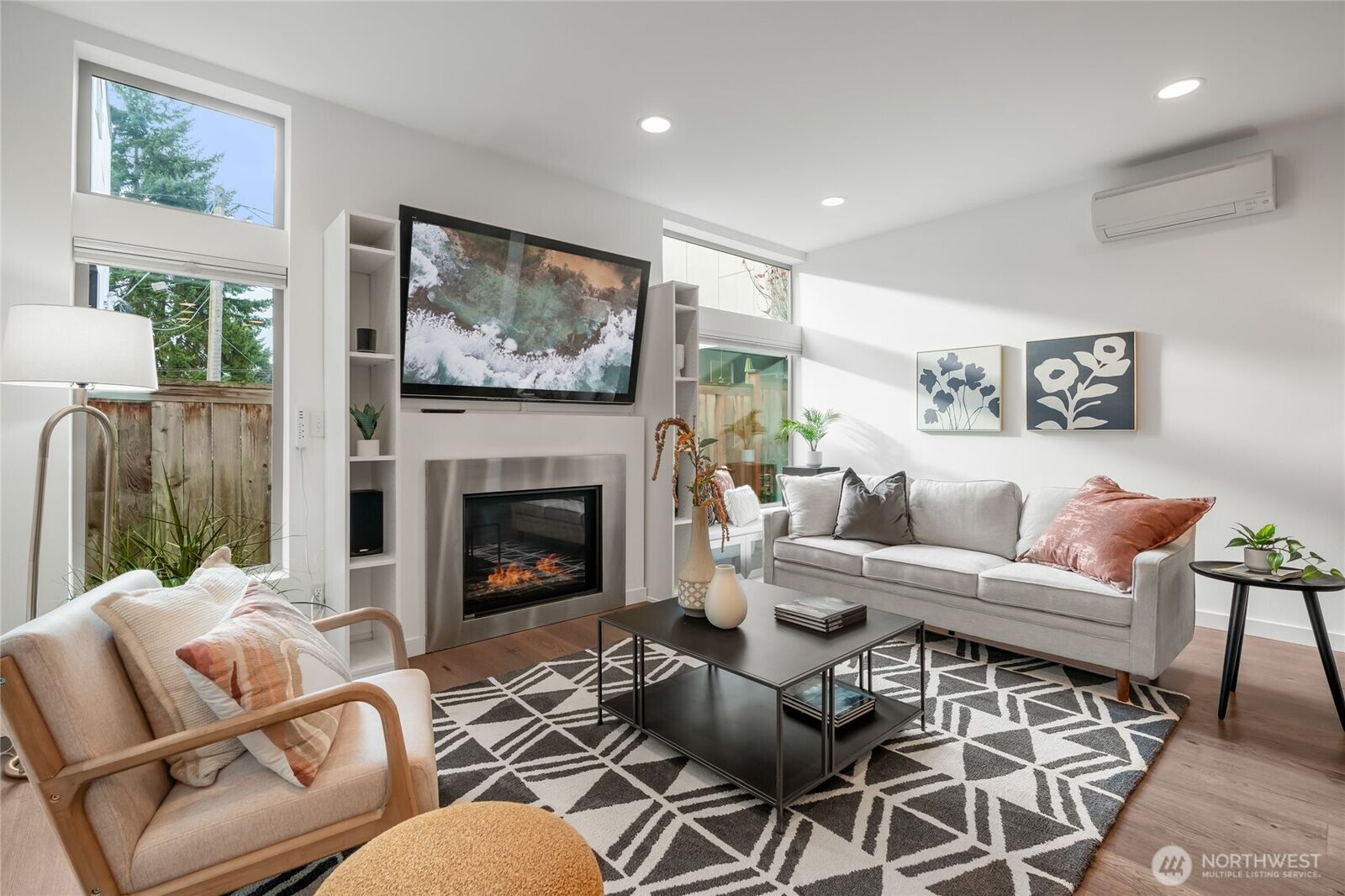 Property Photo: 730 25th Avenue S WA 98144