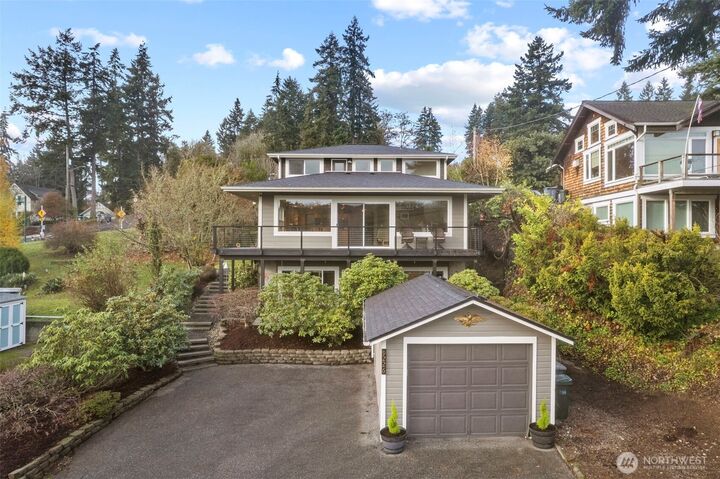 Property Photo:  9226  Peacock Hill Ave  WA 98332 