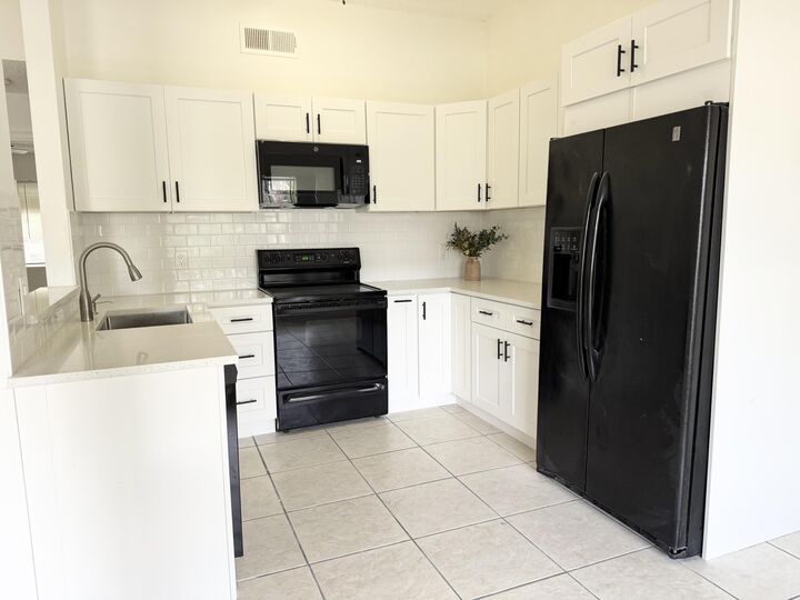 Property Photo:  1156 Grandview Circle  FL 33411 