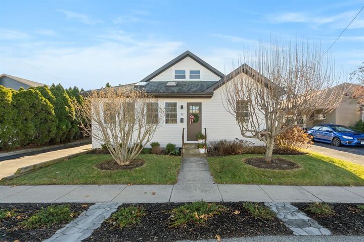 32 Country Club Drive  Warwick RI 02888 photo