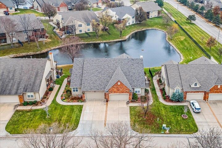Property Photo: 2373 N Lighthouse Cove St KS 67205