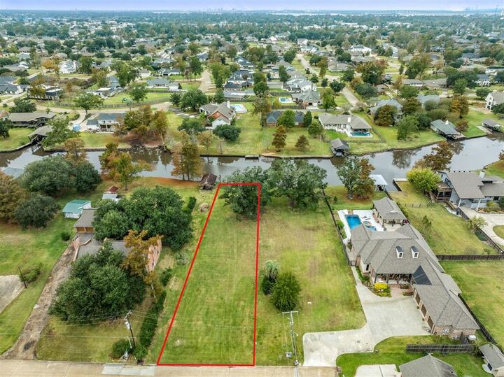 Property Photo:  3904 Buccaneer Lane  LA  