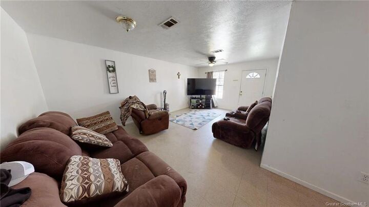 Property Photo: 1118 Pinder Lane LA 70633