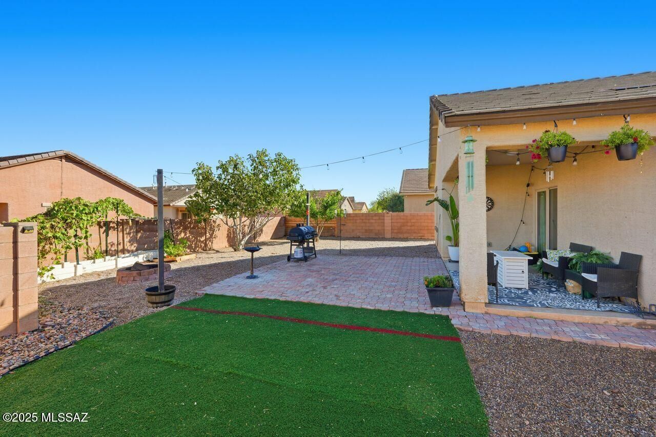 Property Photo:  8298 W Green Kingfisher Lane  AZ 85757 
