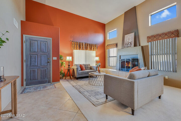 Property Photo:  625 N Sunstream Lane  AZ 85748 