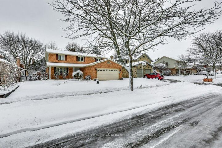Photo de la propriété: 14 Donnybrook Road ON N5X 3C8