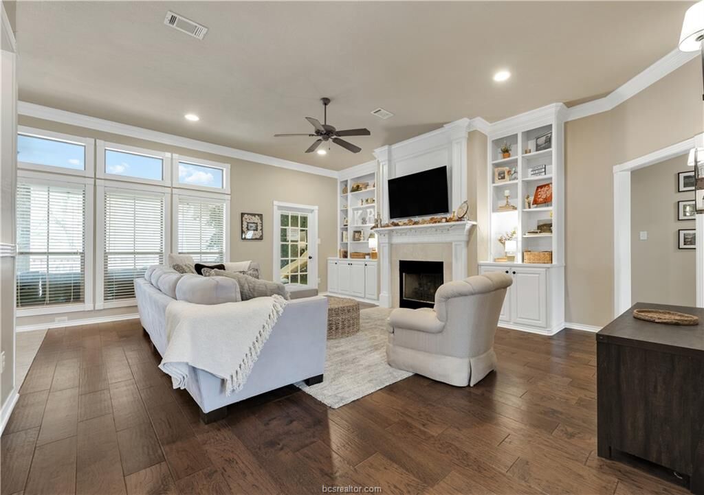 Property Photo:  2170 Rockcliffe Loop  TX 77845 