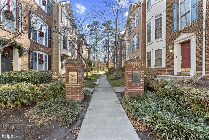 Property Photo:  328 Bulwark Alley  MD 21401 