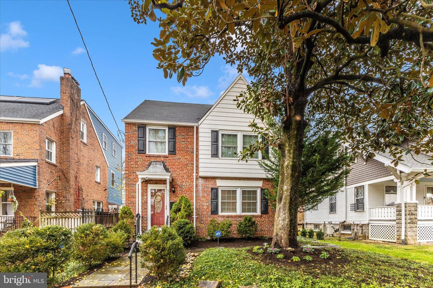 Property Photo: 31 Milmarson Place NW DC 20011