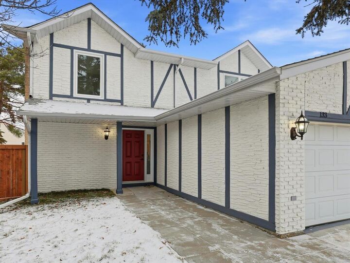 Property Photo: 133 Cambie Road MB R2C 4E7