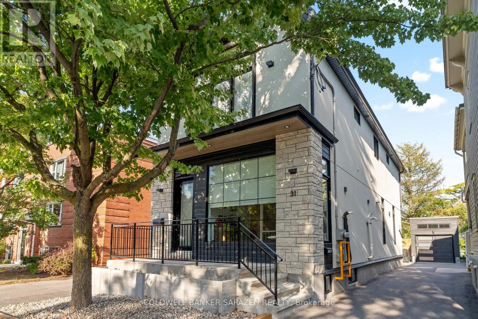 Property Photo:  31 Commanda Way B  ON K1M 1G1 