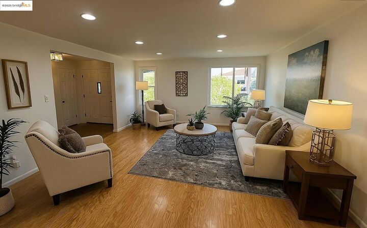 Property Photo: 301 Discovery Bay Blvd CA 94505