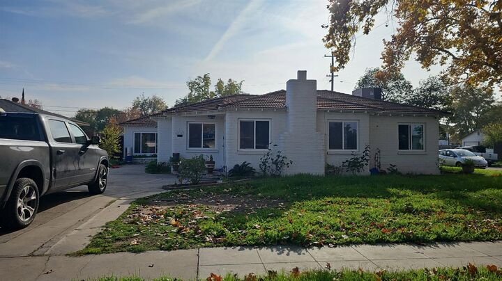 4904 E Nevada Avenue  Fresno CA 93727 photo