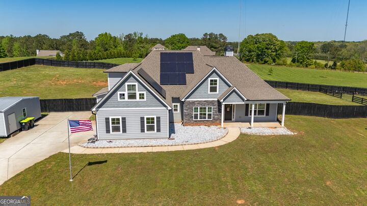 Property Photo:  941 Highway 16 W  GA 30263 