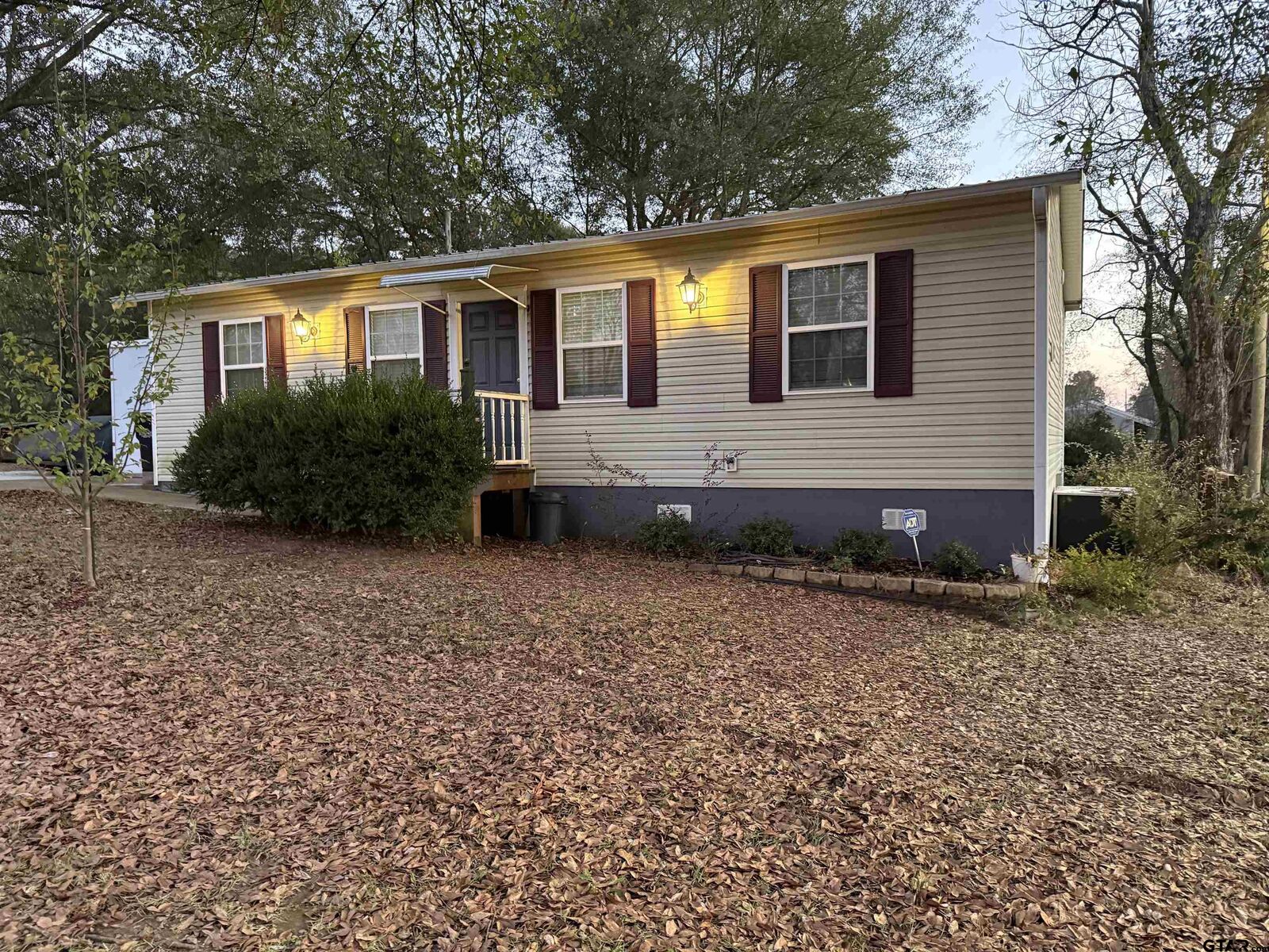 Property Photo:  1722 Lafamo Rd  TX 75604 