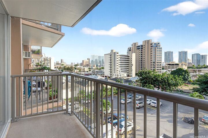 Property Photo: 1050 Kinau Street 501 HI 96815