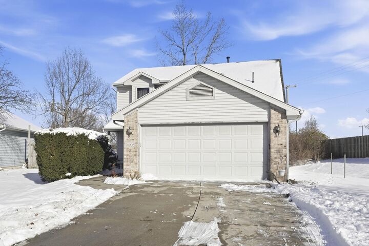 Property Photo: 4908 Reckeweg Place IN 46804