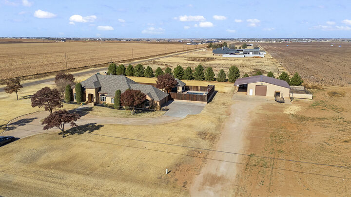7824 F M 2641  Shallowater TX 79363 photo