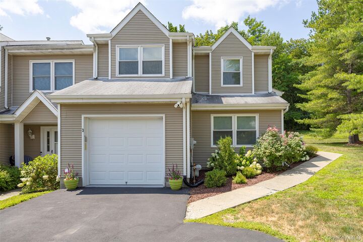 3 Deer Crossing Drive  Fishkill NY 12524 photo