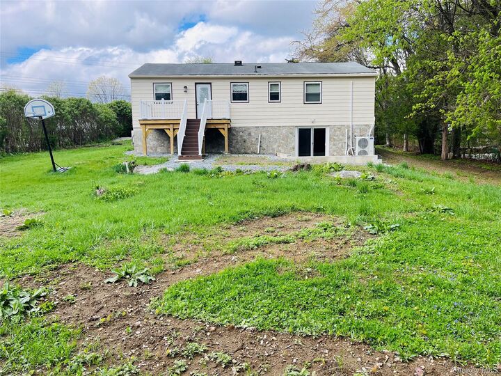 Property Photo:  19 Cedar Lane  NY 12594 