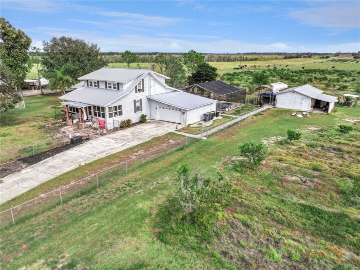 Property Photo: 1115 Keller Road FL 33841