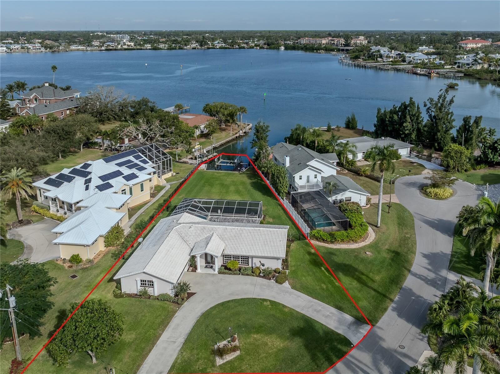 Property Photo:  396 Bayshore Drive  FL 34285 