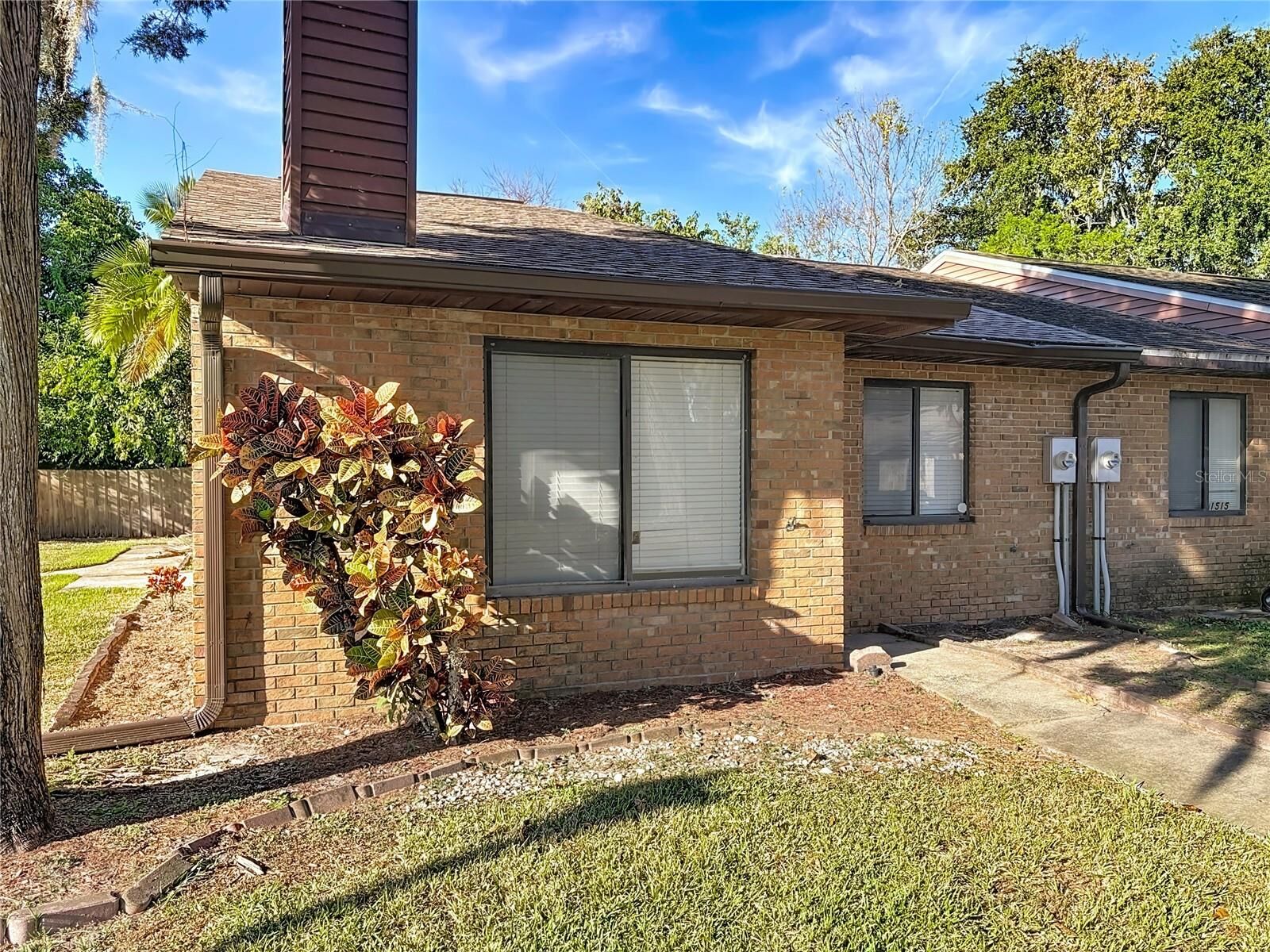 Property Photo: 1513 Heritage Lane FL 32117