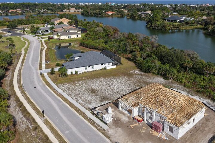 Property Photo: 128 N Lakewalk Drive FL 32137