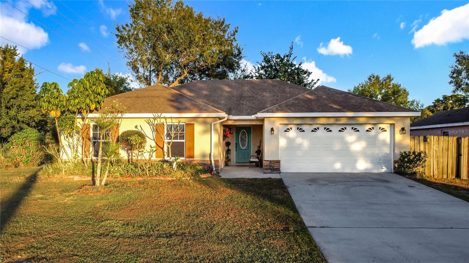 Property Photo:  1801 Missouri Ave  FL 34769 