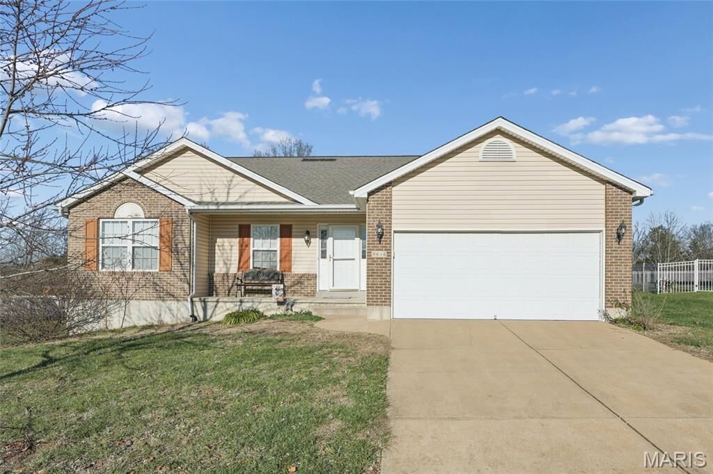 Property Photo:  9616 Persimmon Point Drive  MO 63050 