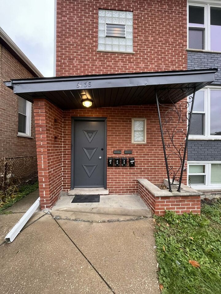 Property Photo:  6138 S Kilpatrick Avenue 1  IL 60629 