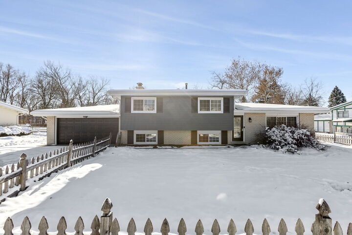 28 E 55th Street  Hinsdale IL 60521 photo