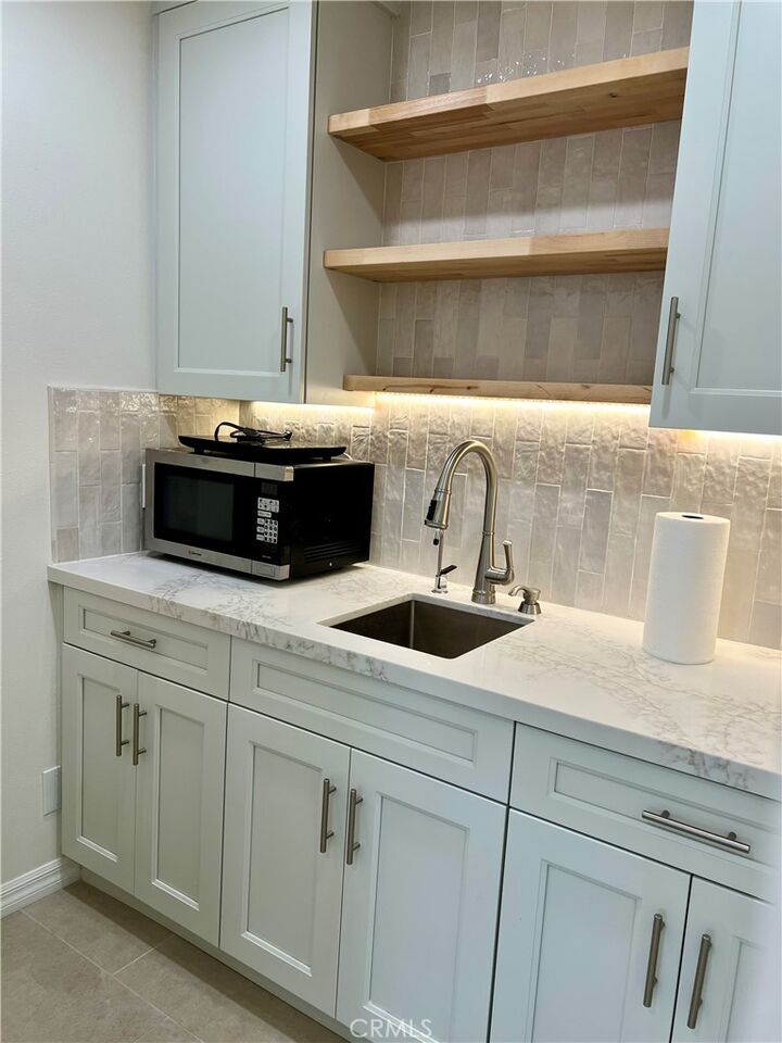 Property Photo: 16871 Canyon Lane CA 92649