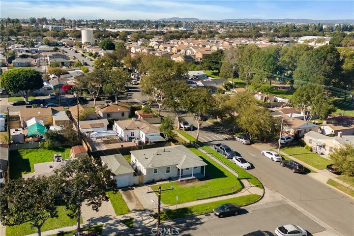 Property Photo:  2117 N Keene  CA 90059 