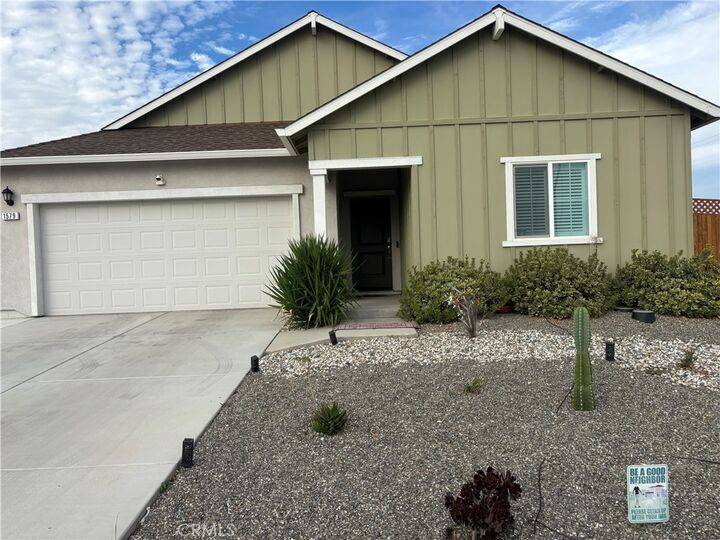 Property Photo:  1579 Oakwood  CA 95963 