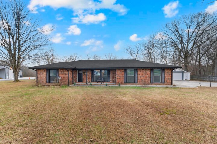3197 Matts Hollow Rd  Manchester TN 37355 photo