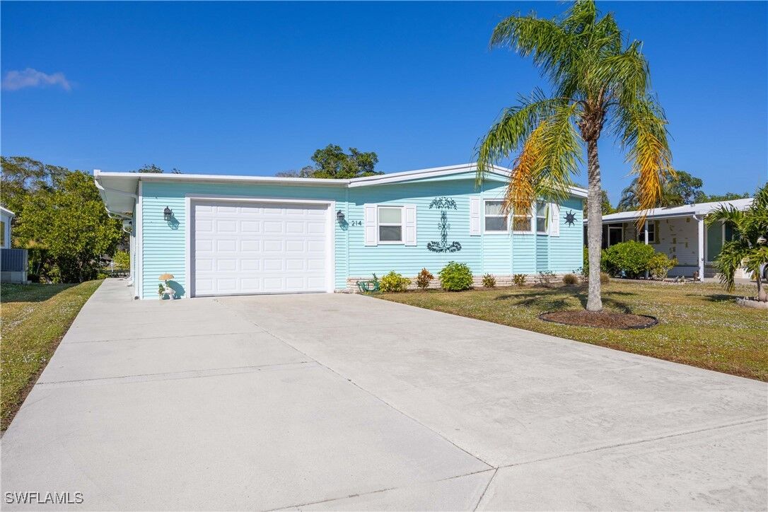 Property Photo:  214 Riverwood Road  FL 34114 