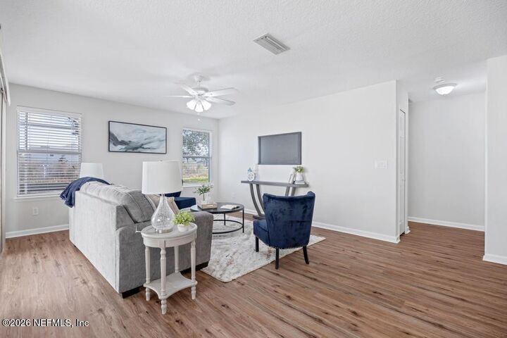 Property Photo:  615 Sunny Stroll Drive  FL 32068 