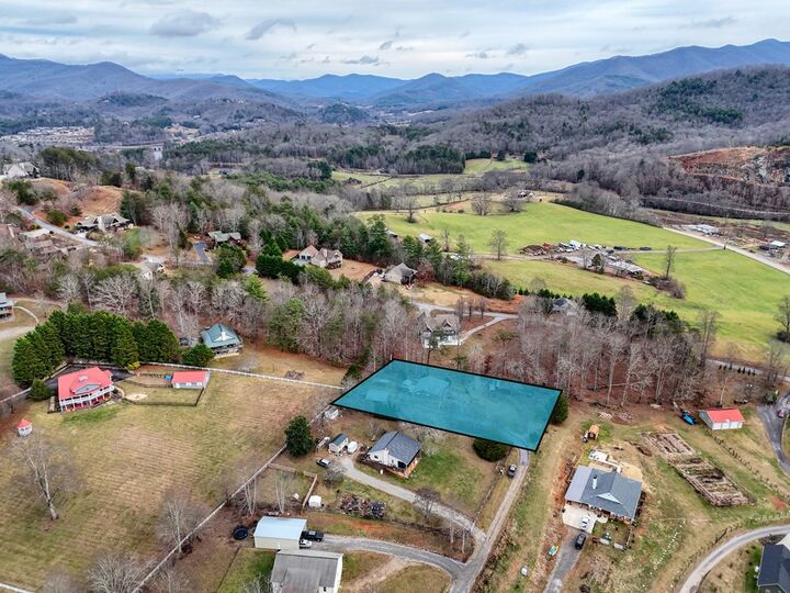 Property Photo:  2276 Lovingood Rd.  GA 30546 