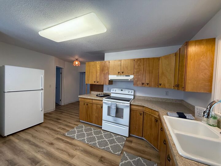 Property Photo:  1590 W Lake Drive  MN 56501 