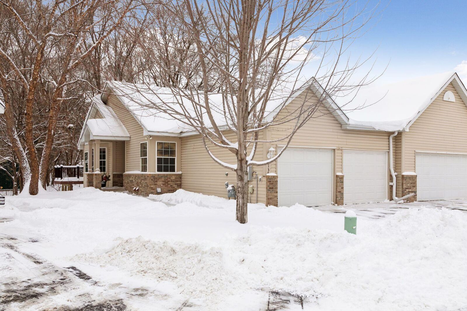 Property Photo: 2137 Albemarle Court N MN 55113