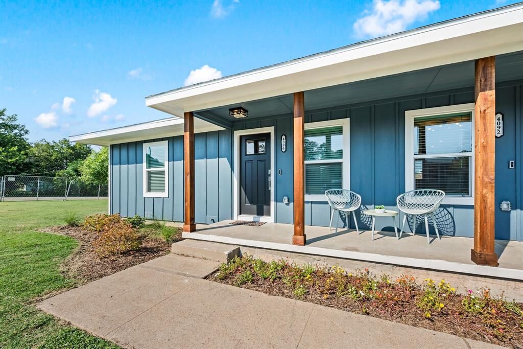 Property Photo:  4096 Merida Avenue  TX 76110 