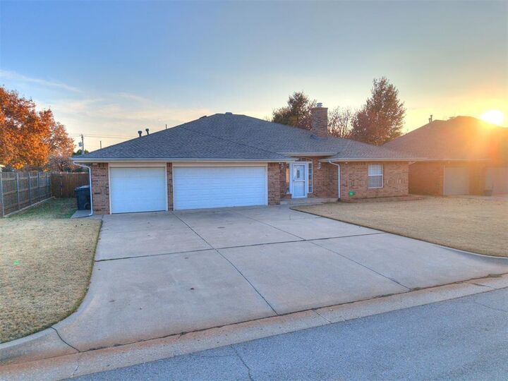 Property Photo:  7316 NW 129th Street  OK 73142 