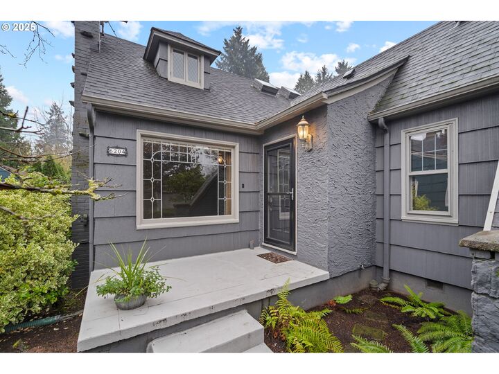 Property Photo:  6204 N Missouri Ave  OR 97217 